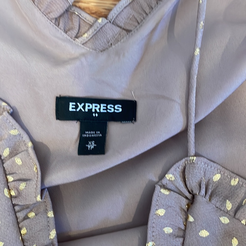 Express Tank Top - Picture 4 of 4